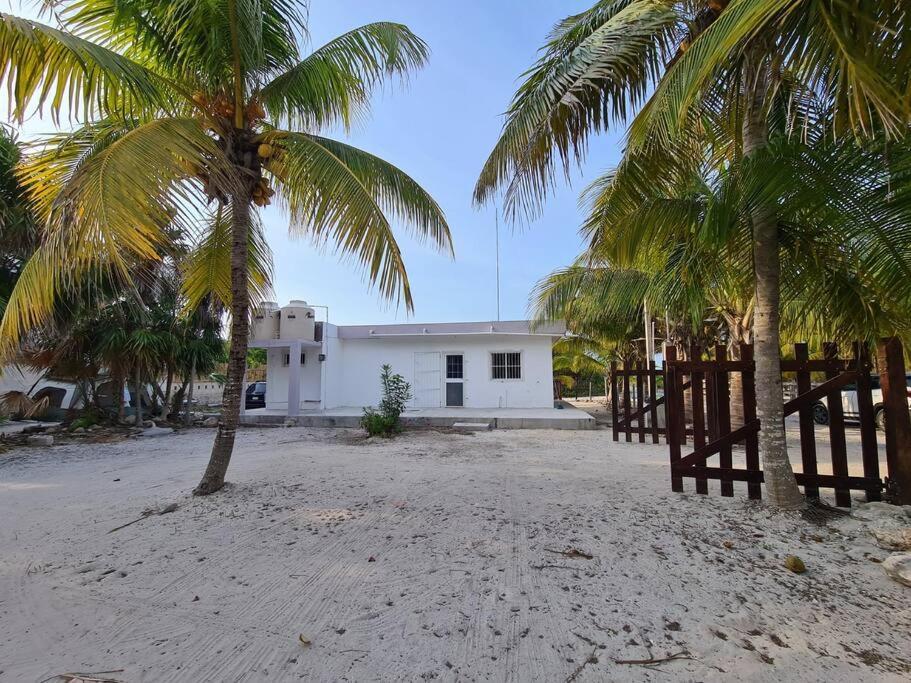 Casa Perla Marina, Pequena Casa Frente A La Playa. Apartman El Cuyo Kültér fotó